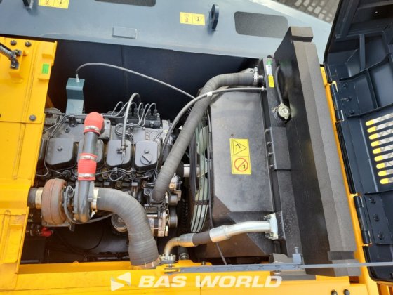 ヒュンダイ R210 クローラーショベル