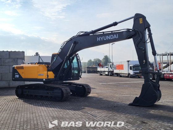 ヒュンダイ R210 クローラーショベル