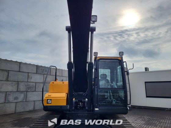 ヒュンダイ R210 クローラーショベル