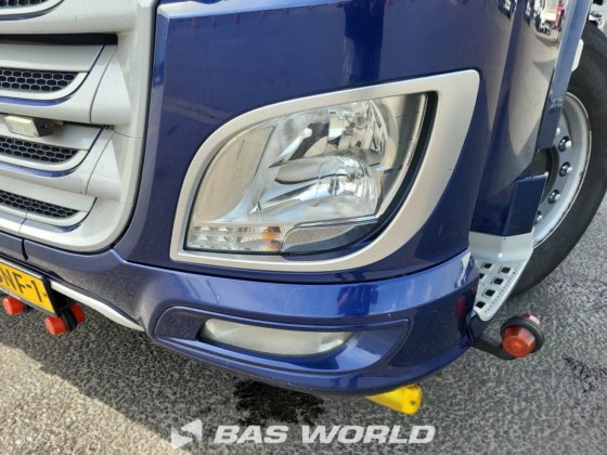 DAF XF 480 4X2 トラクターユニット