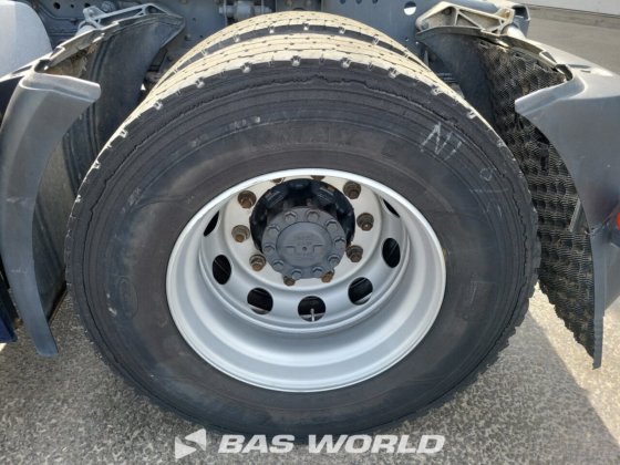 DAF XF 480 4X2 トラクターユニット