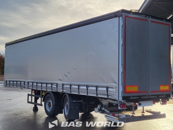 System Trailers Schiebeplanenauflieger