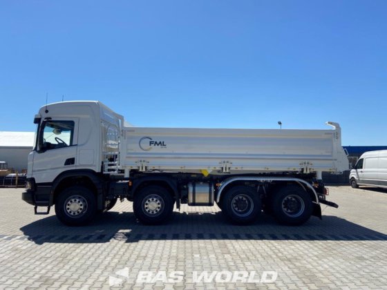 斯堪尼亚 P420 8X4 FML 自卸车