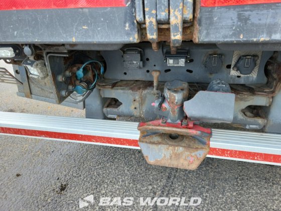 沃尔沃 FM 480 8X2 平板卡车