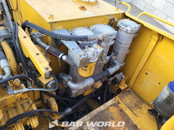 卡特彼勒 390 D L 履带式挖掘机