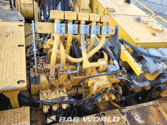 卡特彼勒 390 D L 履带式挖掘机