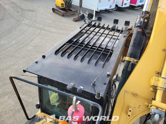 卡特彼勒 390 D L 履带式挖掘机