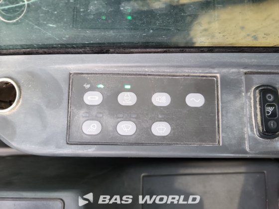 卡特彼勒 390 D L 履带式挖掘机