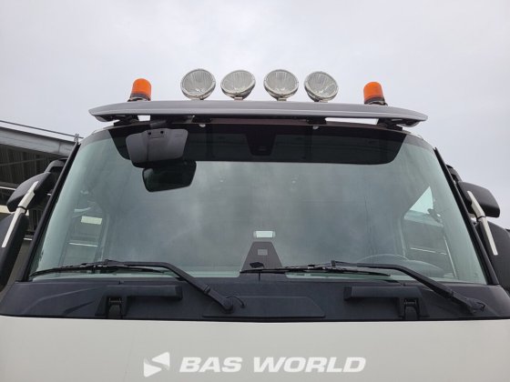 雷诺 T 520 6X4 拖拉机组