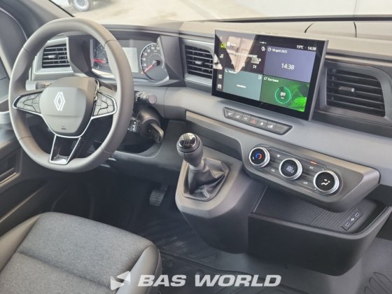 ルノー マスター 130PK クローズド・ボックス・バン