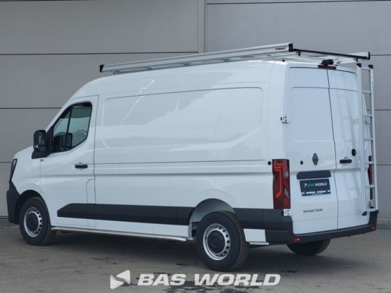 ルノー マスター 130PK クローズド・ボックス・バン