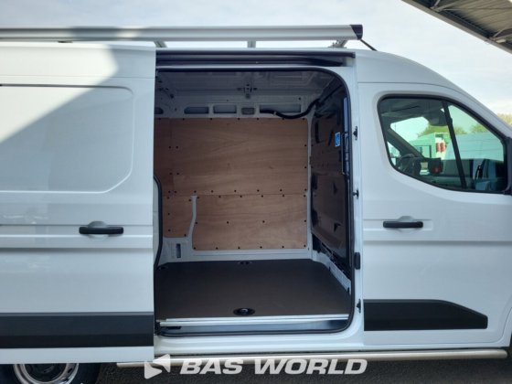 雷诺 Master 130PK 封闭箱式货车