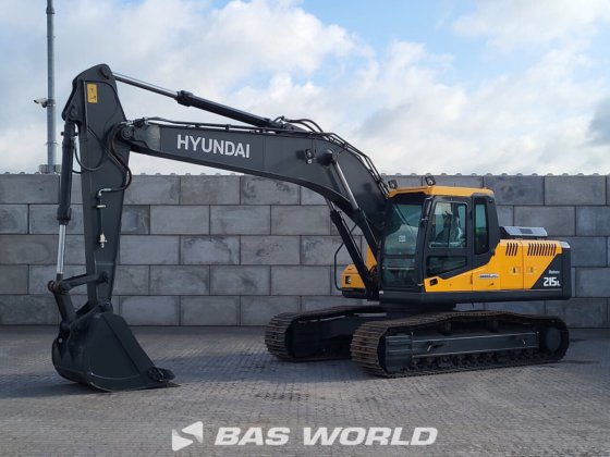 现代 R215 L 履带式挖掘机