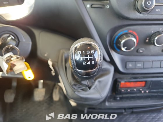 イヴェコ・デイリー 70C18 オープン