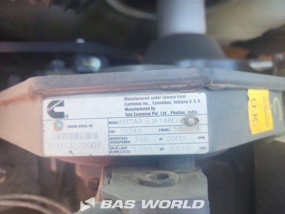 现代 R245 LR 履带式挖掘机