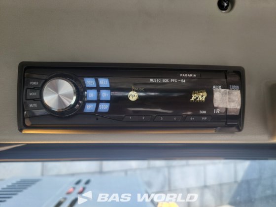 现代 R245 LR 履带式挖掘机