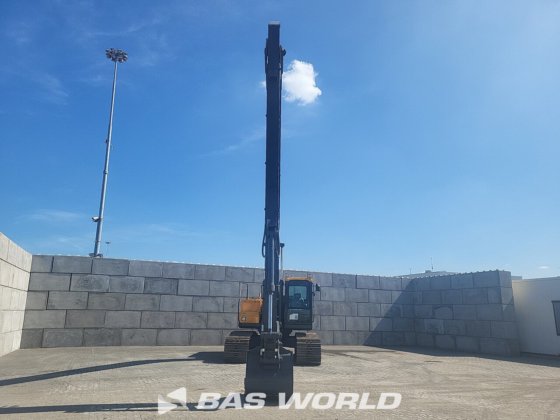 现代 R245 LR 履带式挖掘机