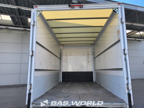 イヴェコ・デイリー 35S16 ボックスボディ