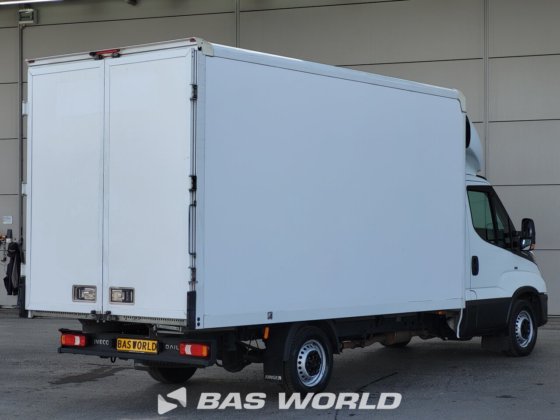 イヴェコ・デイリー 35S16 ボックスボディ