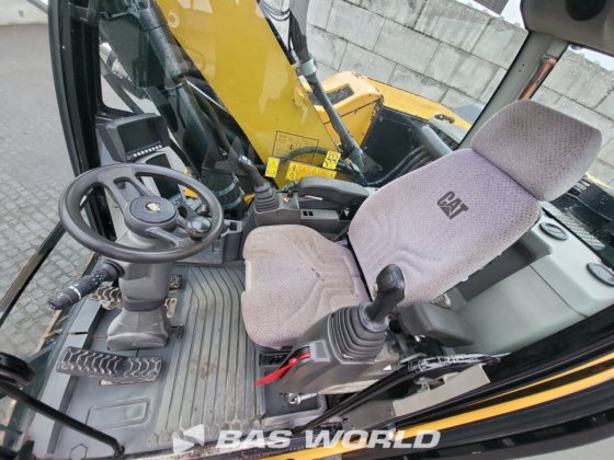 キャタピラーM320 Fホイールショベル