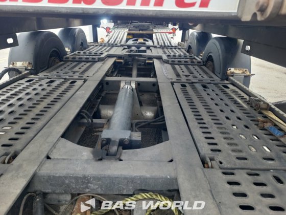 梅赛德斯 Actros 1843 4X2 卡车和拖车