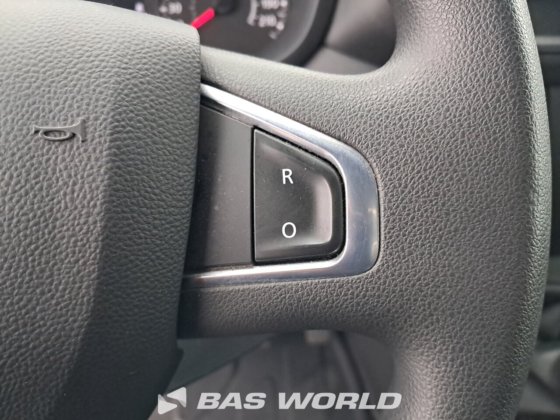 雷诺大师 145马力 帐篷式车厢