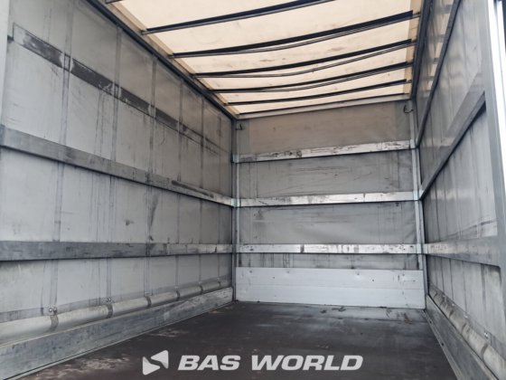 雷诺大师 145马力 帐篷式车厢