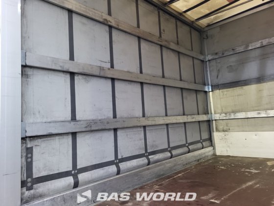 雷诺大师 145马力 帐篷式车厢