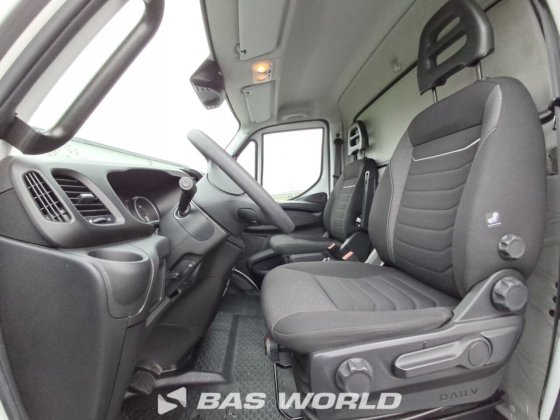 イヴェコ・デイリー 60C18 カーテンサイド