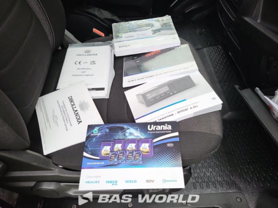 イヴェコ・デイリー 60C18 カーテンサイド