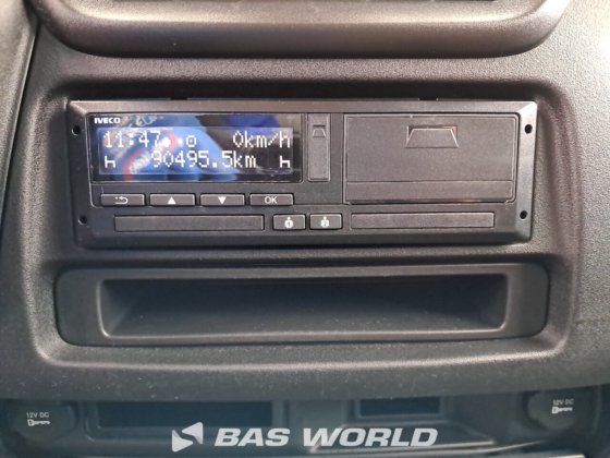 イヴェコ・デイリー 60C18 カーテンサイド