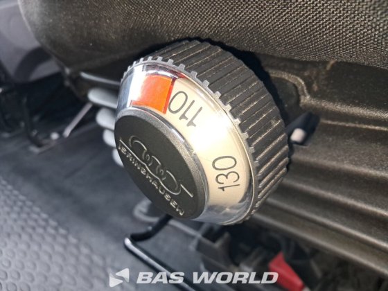 イヴェコ・デイリー 60C18 カーテンサイド