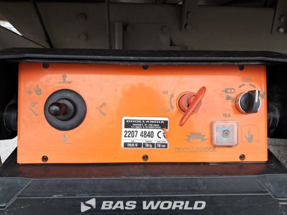 イヴェコ・デイリー 60C18 カーテンサイド