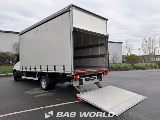 イヴェコ・デイリー 60C18 カーテンサイド