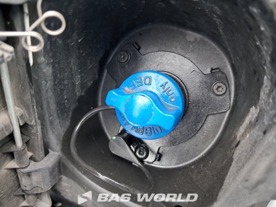 イヴェコ・デイリー 60C18 カーテンサイド