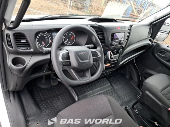 イヴェコ・デイリー 60C18 カーテンサイド