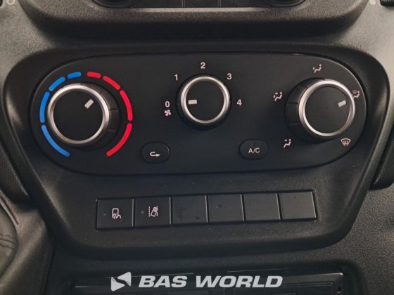 イヴェコ・デイリー 60C18 カーテンサイド