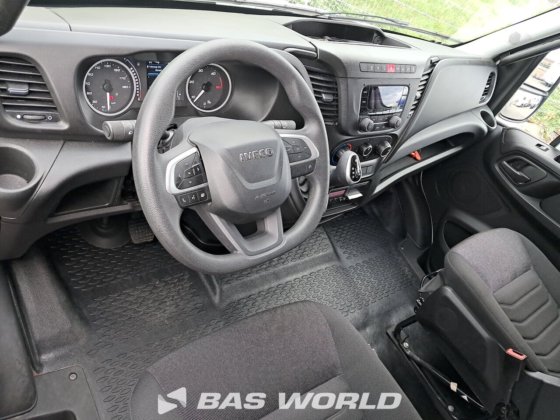 イヴェコ・デイリー 60C18 カーテンサイド