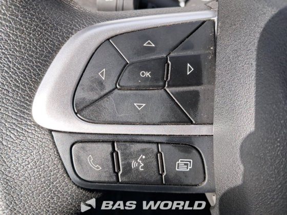 イヴェコ・デイリー 60C18 カーテンサイド