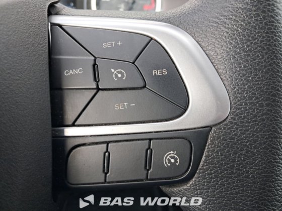 イヴェコ・デイリー 60C18 カーテンサイド