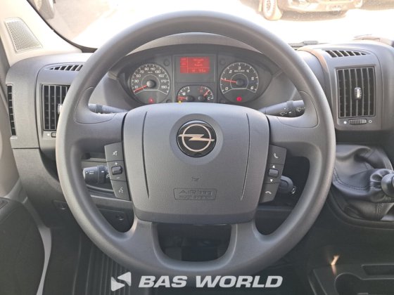 オペル・モバノ 140PK オープン