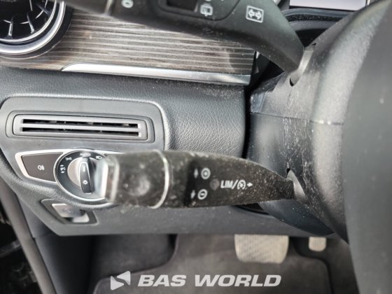 梅赛德斯 V 300d 客运/公交车