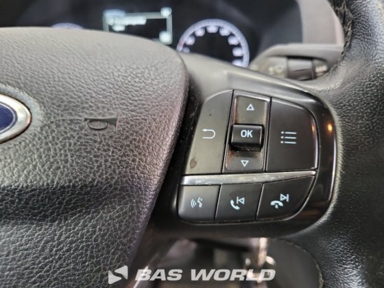 フォード トランジット 130pk クローズド・ボックス・バン