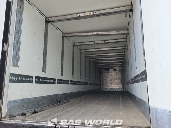 シュミッツベクター1550冷凍セミトレーラー