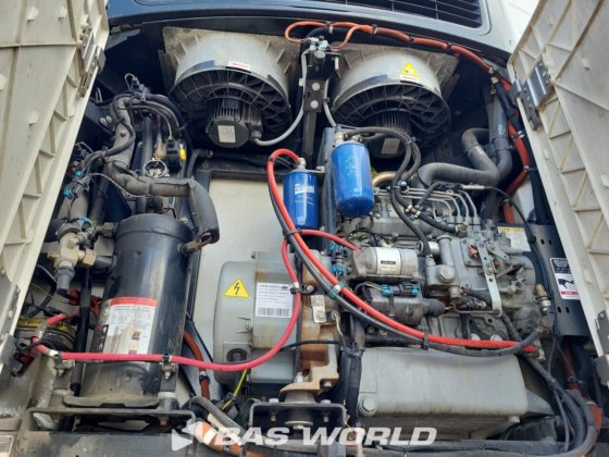 シュミッツベクター1550冷凍セミトレーラー