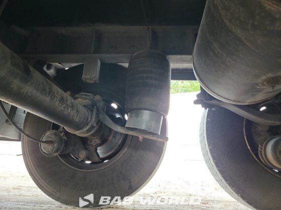 Schmitz Vector 1550 冷藏半挂车