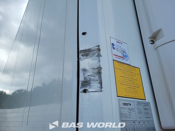 シュミッツベクター1550冷凍セミトレーラー