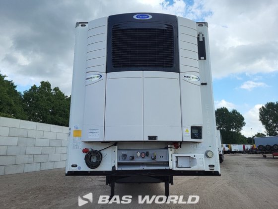 Schmitz Vector 1550 冷藏半挂车