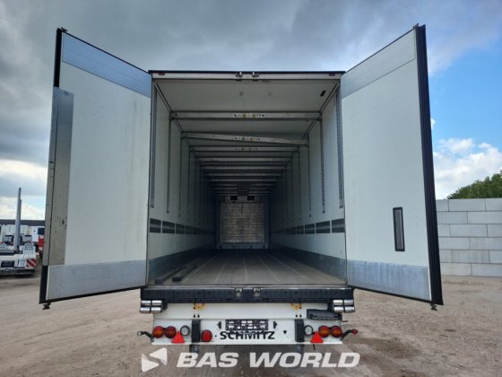 シュミッツベクター1550冷凍セミトレーラー