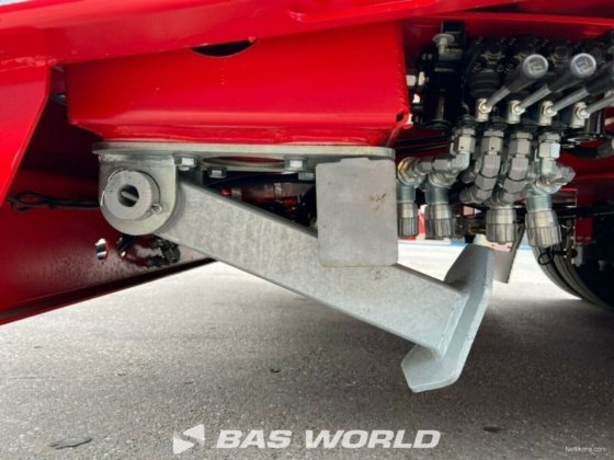 朗根多夫低装载半挂车